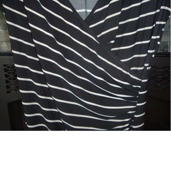 Ralph Lauren Cap Sleeve Black / Ivory Striped Midi Dress Size 4 EXCELLENT! - Picture 4 of 6